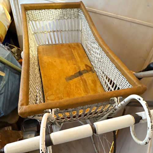 Vintage baby stubenwagen - vintage, baby-stubenwagen