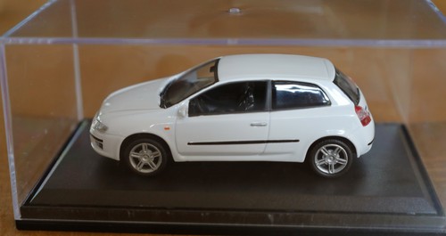 Fiat stilo türer weiß - fiat,