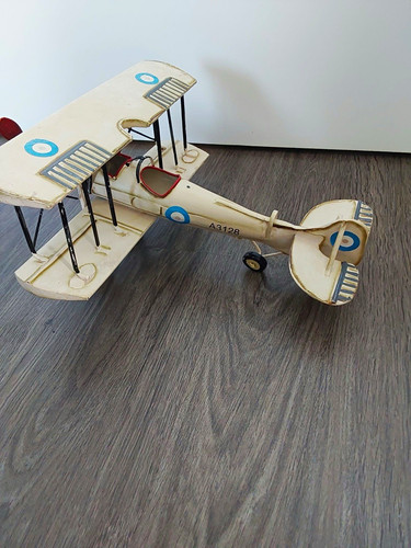 Modellflugzeug doppeldecker - modellflugzeug,