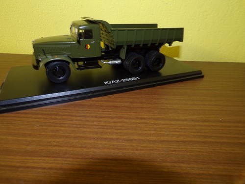 Premium classixxs 43 - premium, 1:43