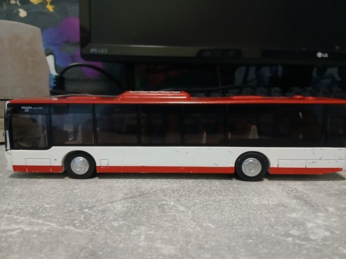 Siku bus aus - siku, 1:50
